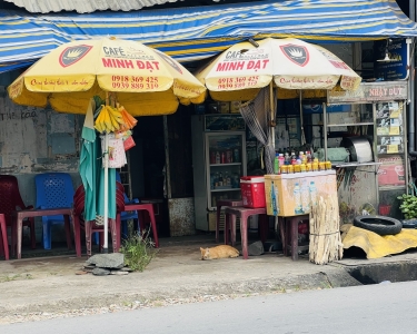 Quán Nước gần Chợ Mỏ Cày